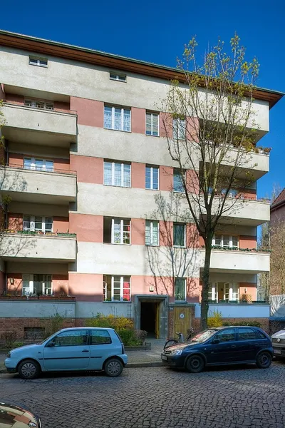 Für Altbauliebhaber - Renovierungsarbeiten erforderlich - Wir kommen Ihnen entgegen! — photo 1